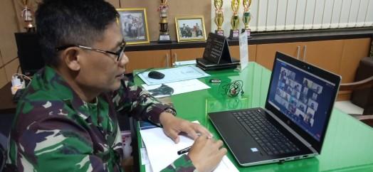 Sekretaris Pengadilan Militer II-10 Semarang Mayot Chk Purwoko, S.H., M.Hum. mengikuti Pelatihan Online Menulis Policy Brief